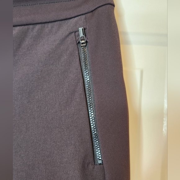 Athleta Headland Hybrid Trek Jogger Black Size 6 - Picture 3 of 7